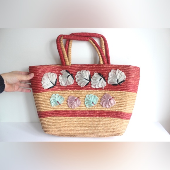 Vintage Straw Market Bag or Tote with Handles, Woven Sisal Bucket Purse, Retro - Picture 2 of 9